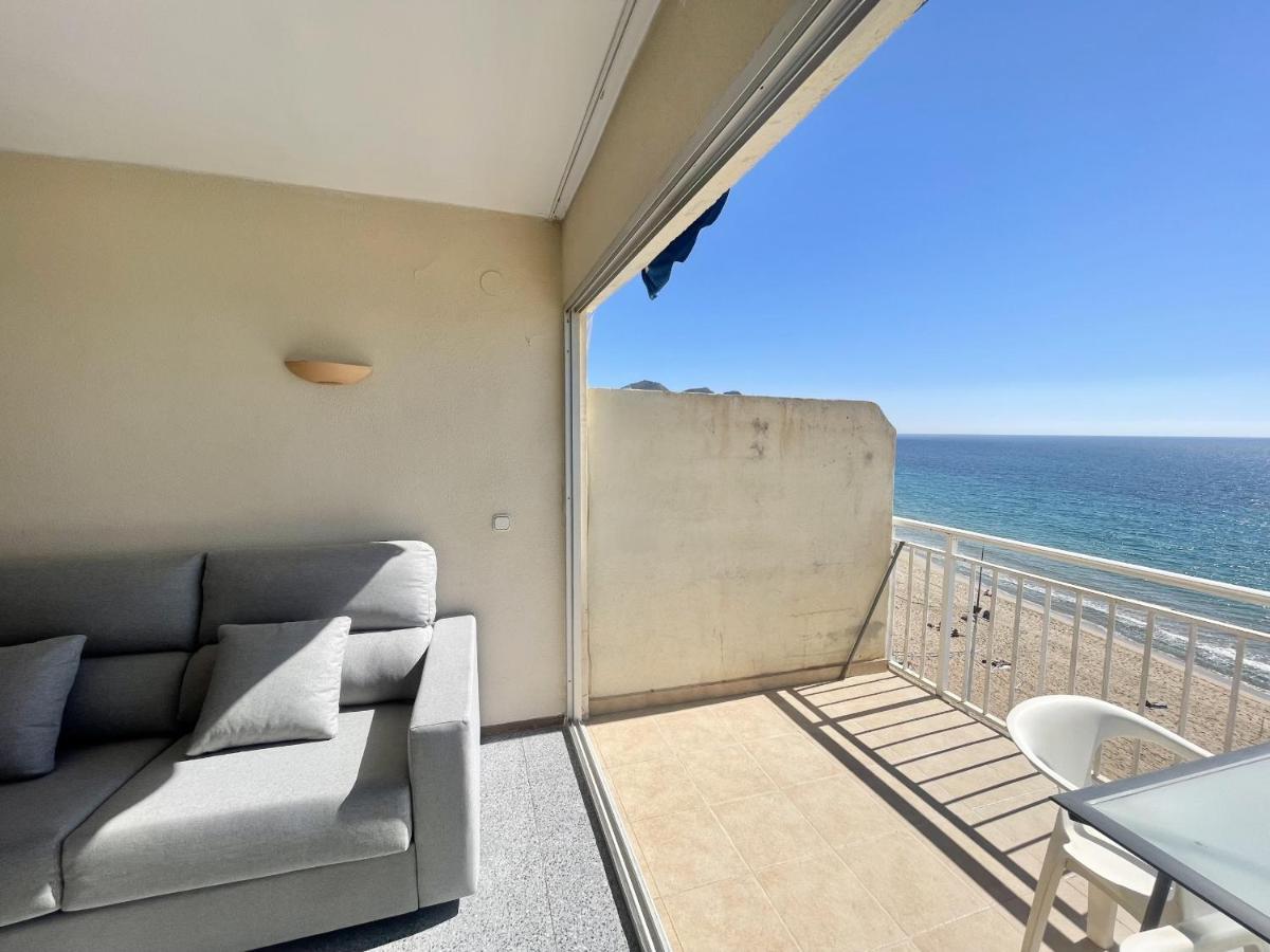 Seafront Old Town Apartment Benidorm Bagian luar foto