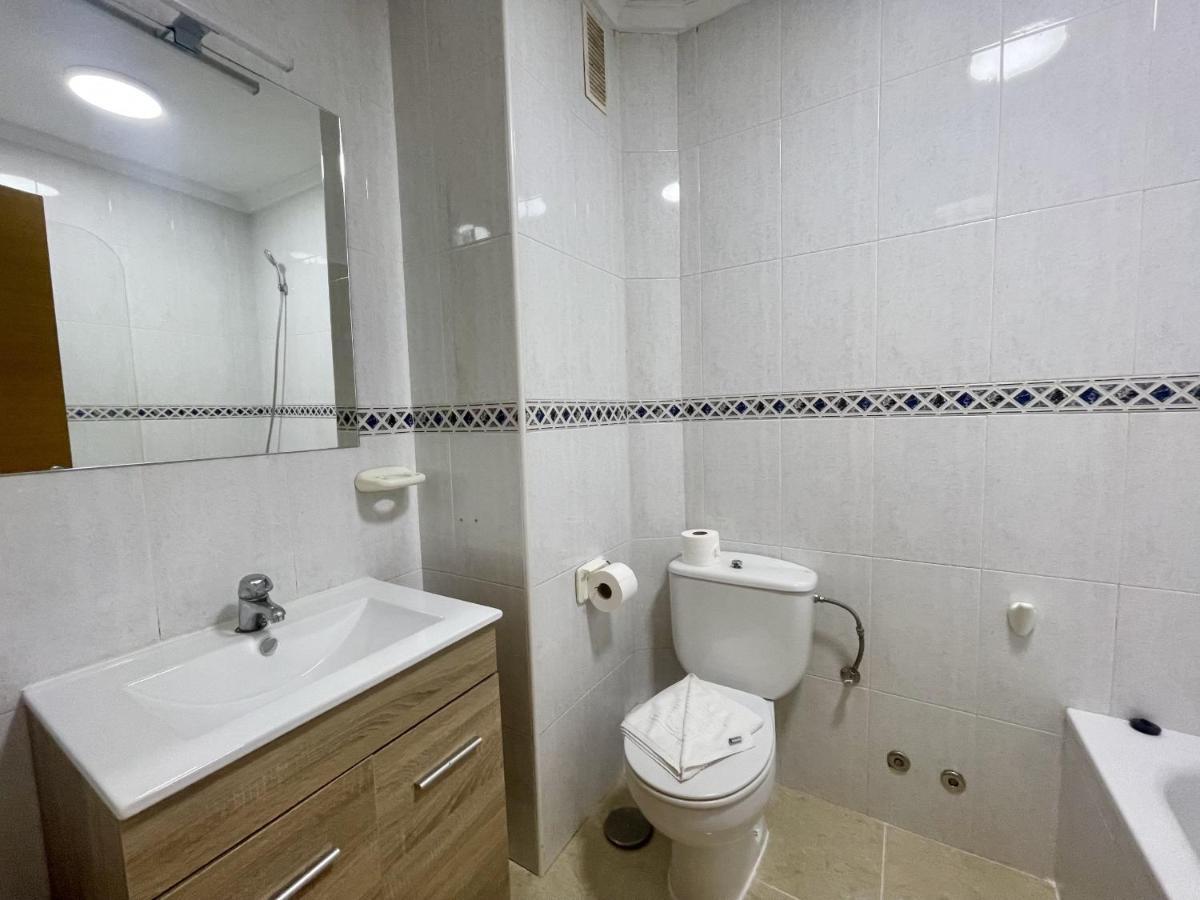 Seafront Old Town Apartment Benidorm Bagian luar foto
